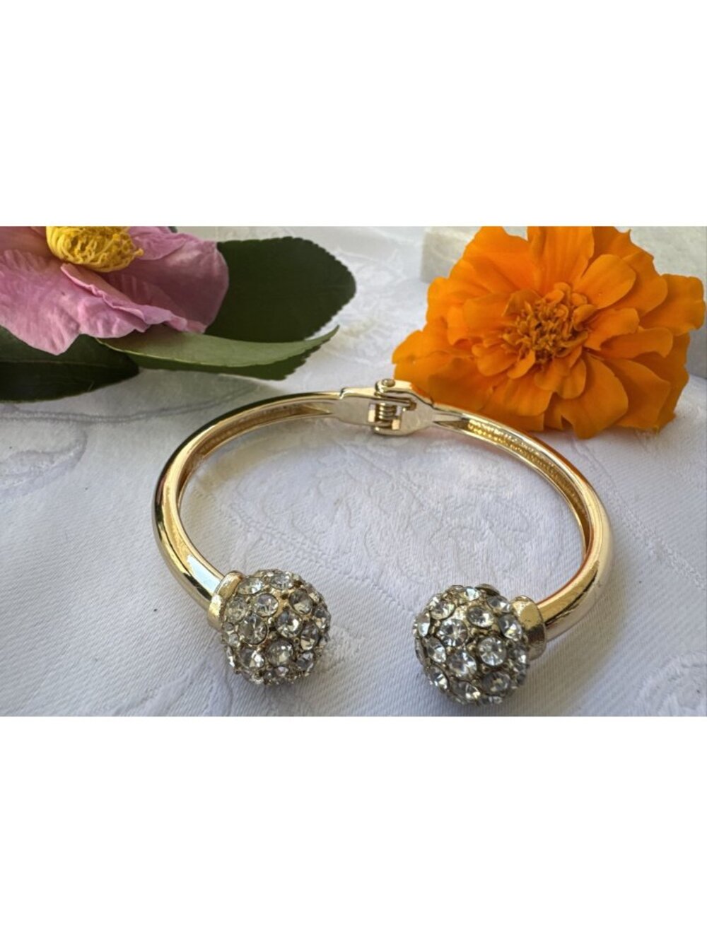 Gold-tone Snap Rhinestone Bangle Bracelet Women Party Jewelry Gift NEW